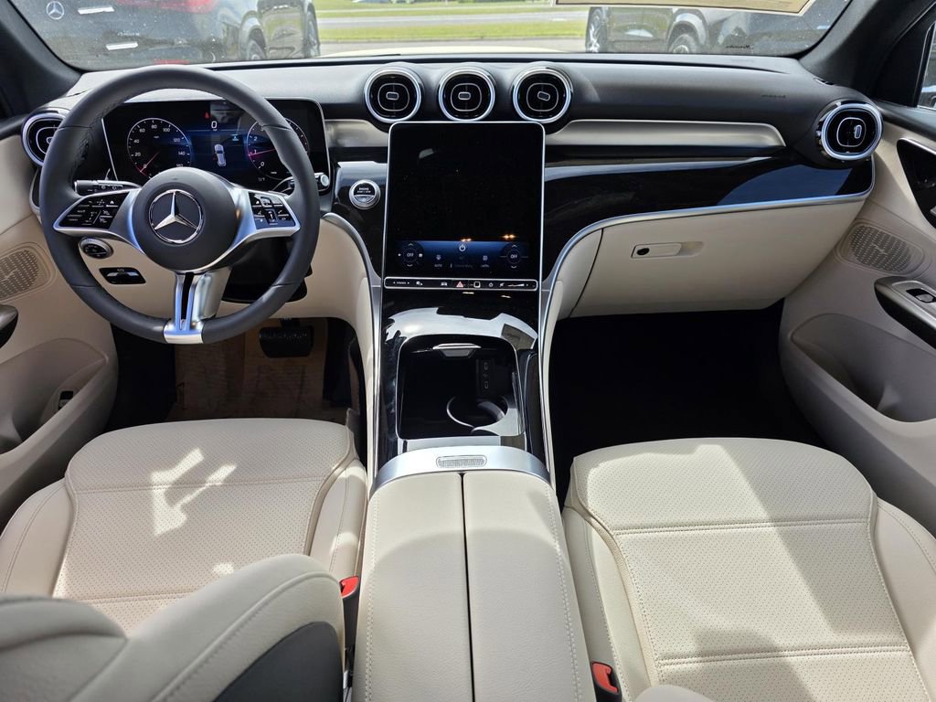 New 2026 Mercedes-Benz GLC 300 image 23