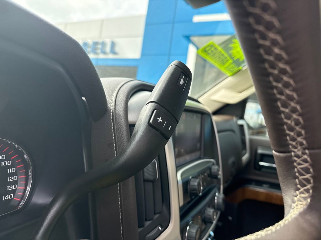 Used 2015 GMC Sierra 1500 SLT w/ SLT Crew Cab Value Package image 30