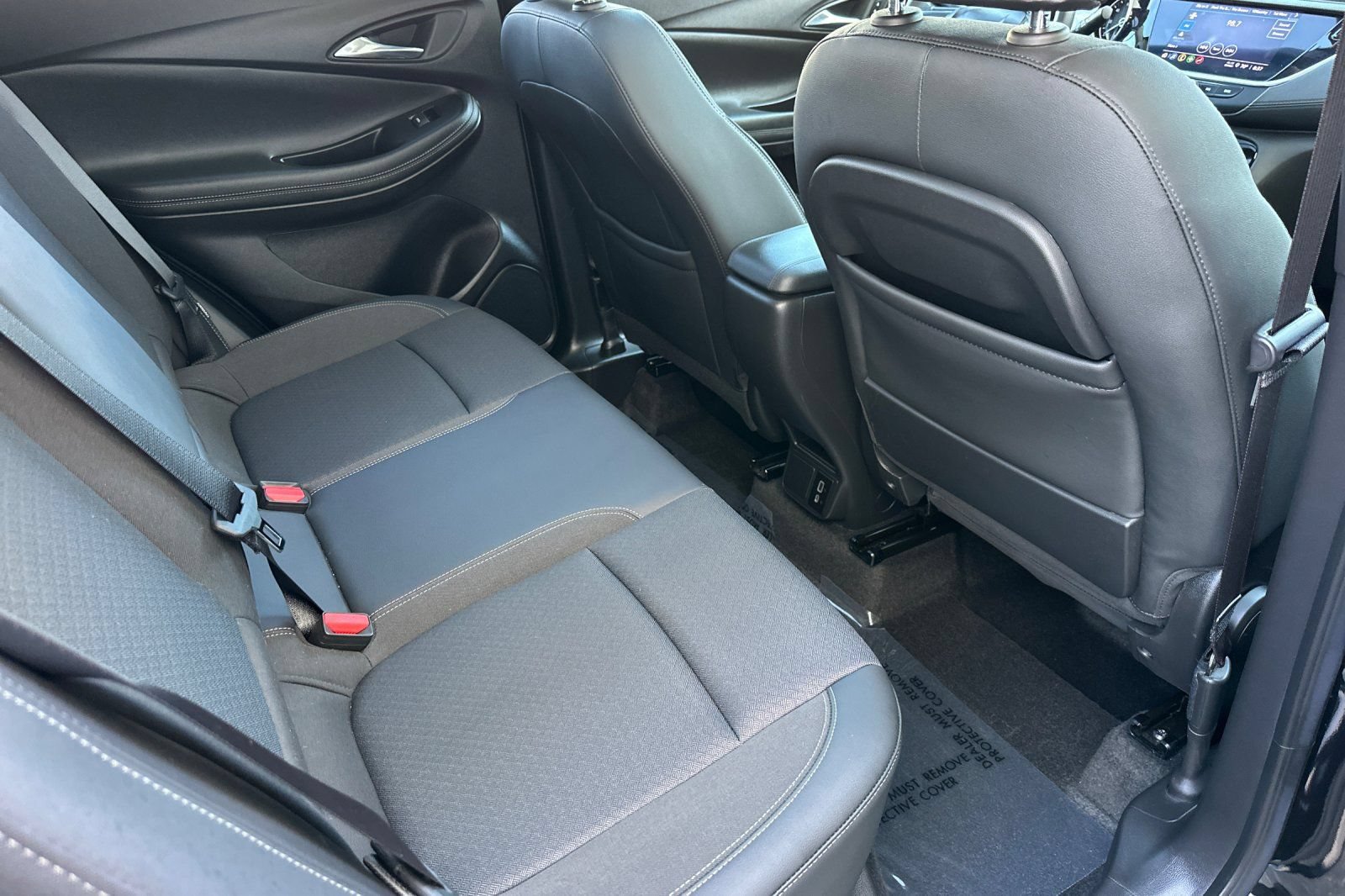 Certified 2023 Buick Encore GX Select w/ Experience Buick Package FWD image 19