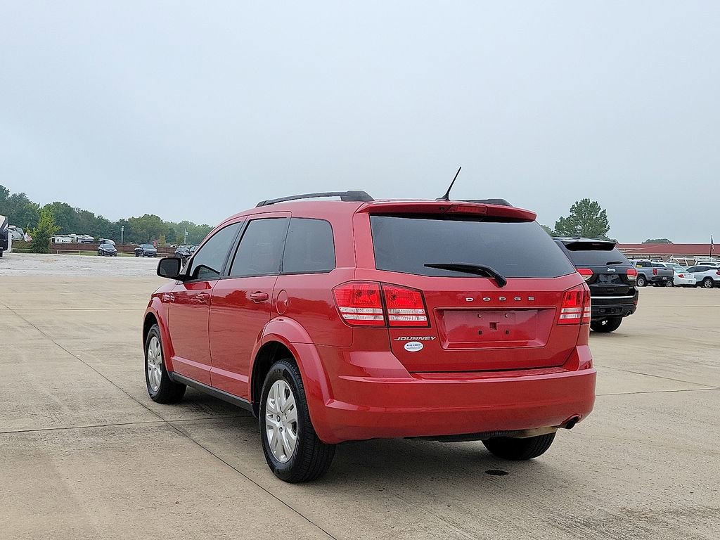 Used 2017 Dodge Journey SE w/ Flexible Seating Group image 4