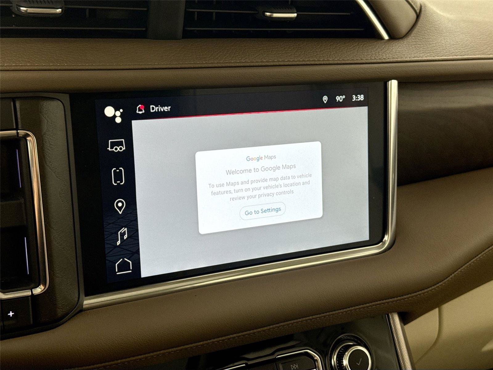 Used 2024 GMC Yukon Denali AWD/4WD image 7