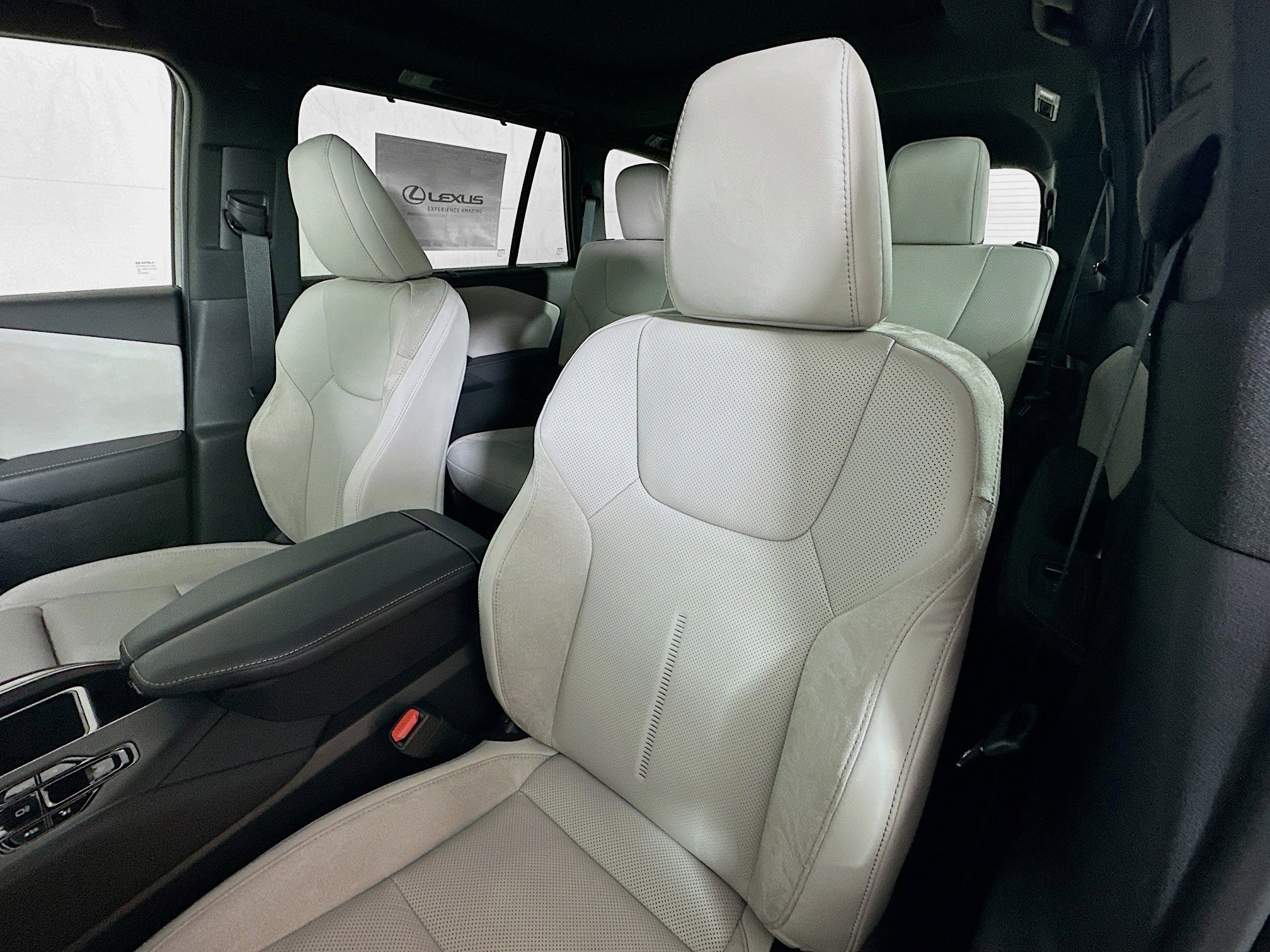 Used 2025 Lexus TX 350 AWD w/ Technology Package image 19