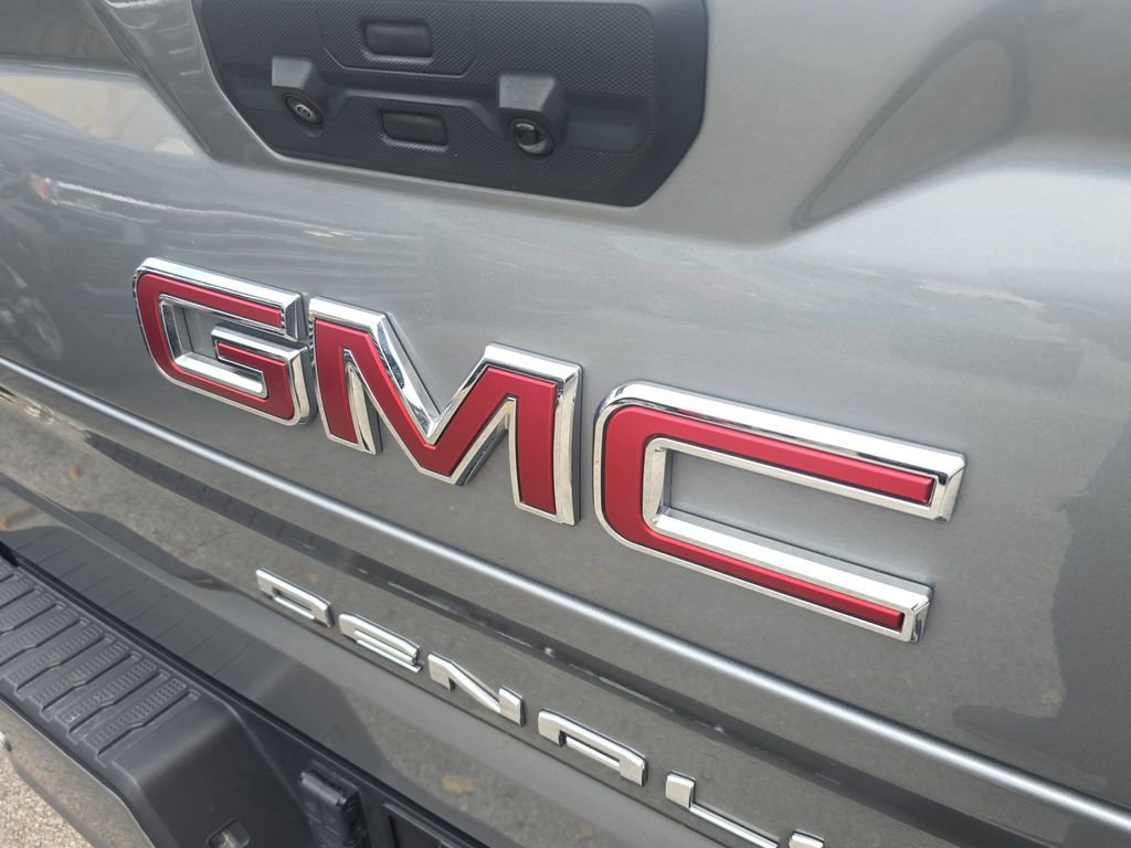 Used 2024 GMC Sierra 1500 Denali w/ Technology Package image 8