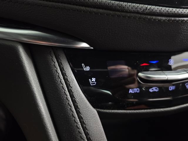 Used 2025 Cadillac XT5 Premium Luxury AWD/4WD image 15