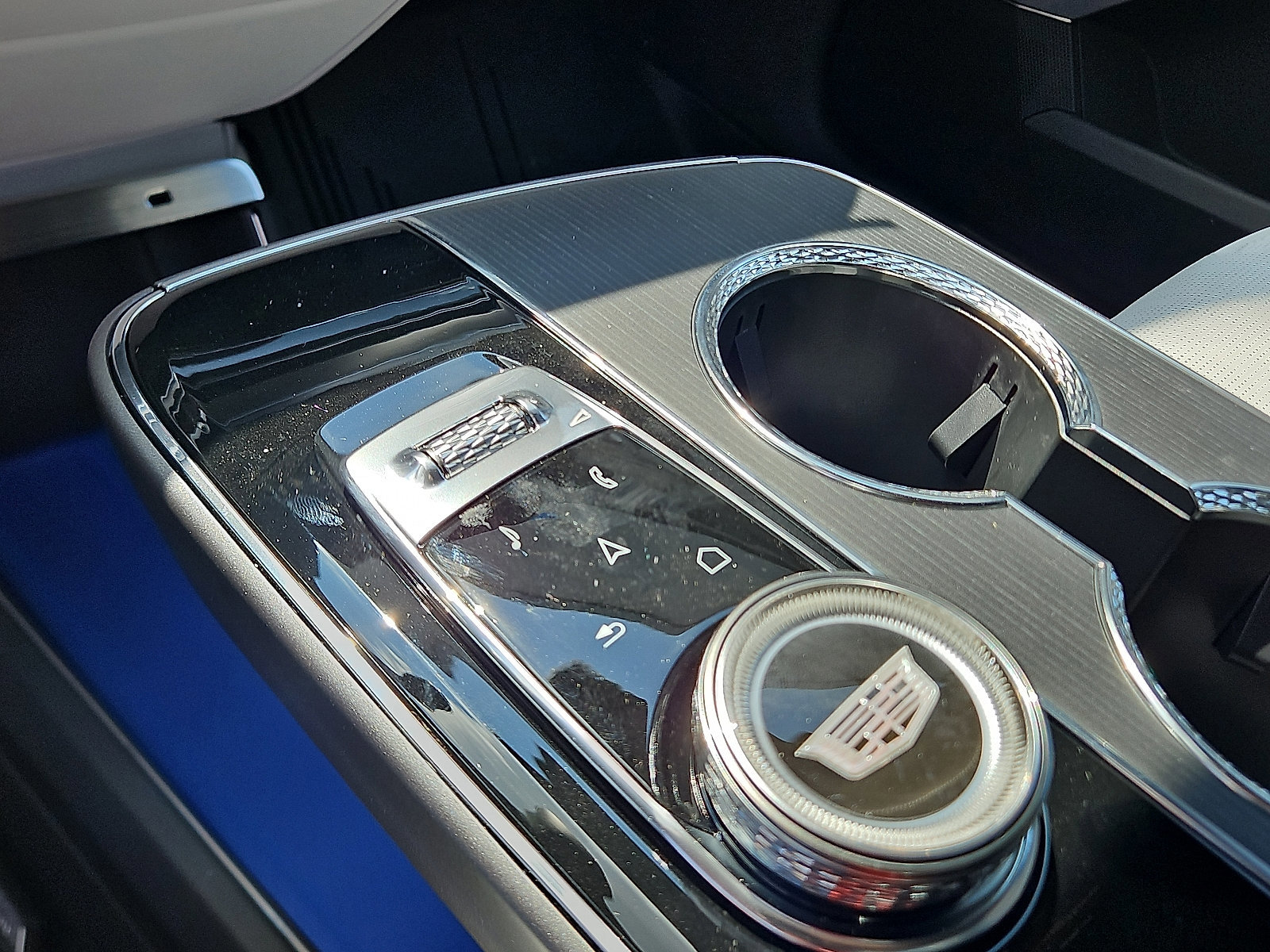 New 2026 Cadillac Lyriq Premium Sport w/ LPO, Floor Liner Package image 22