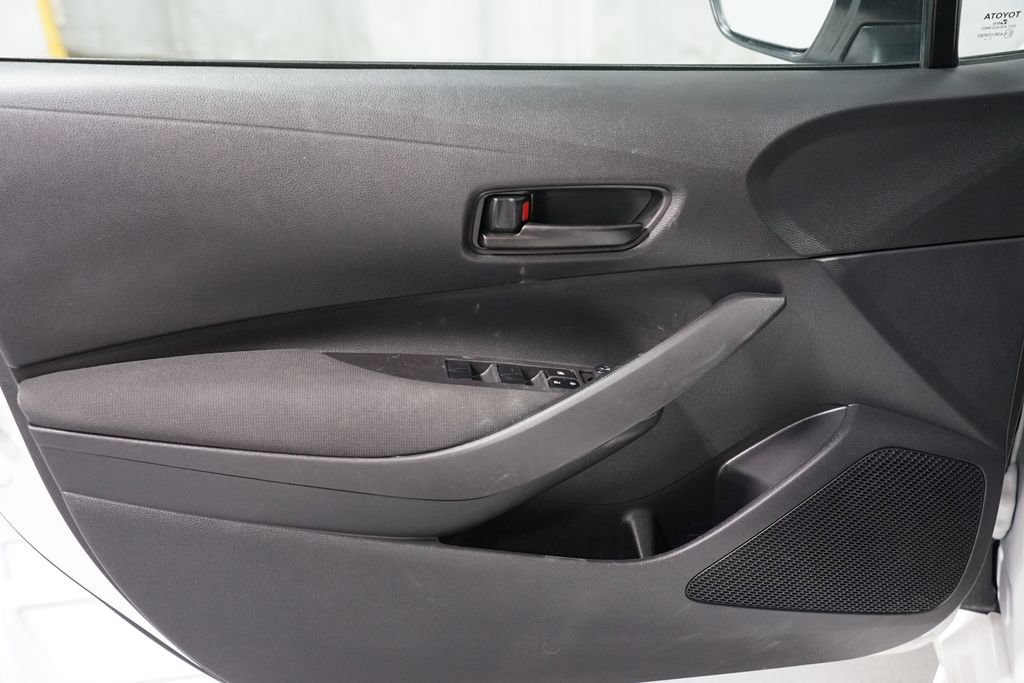 Certified 2024 Toyota Corolla LE image 27