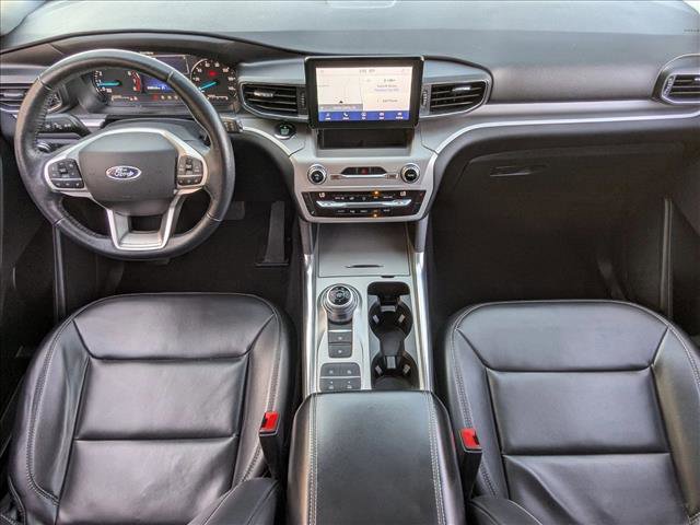 Used 2021 Ford Explorer XLT w/ Equipment Group 202A image 19