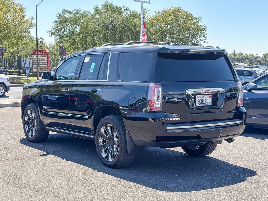 Used 2019 GMC Yukon Denali w/ Denali Ultimate Package AWD/4WD image 2