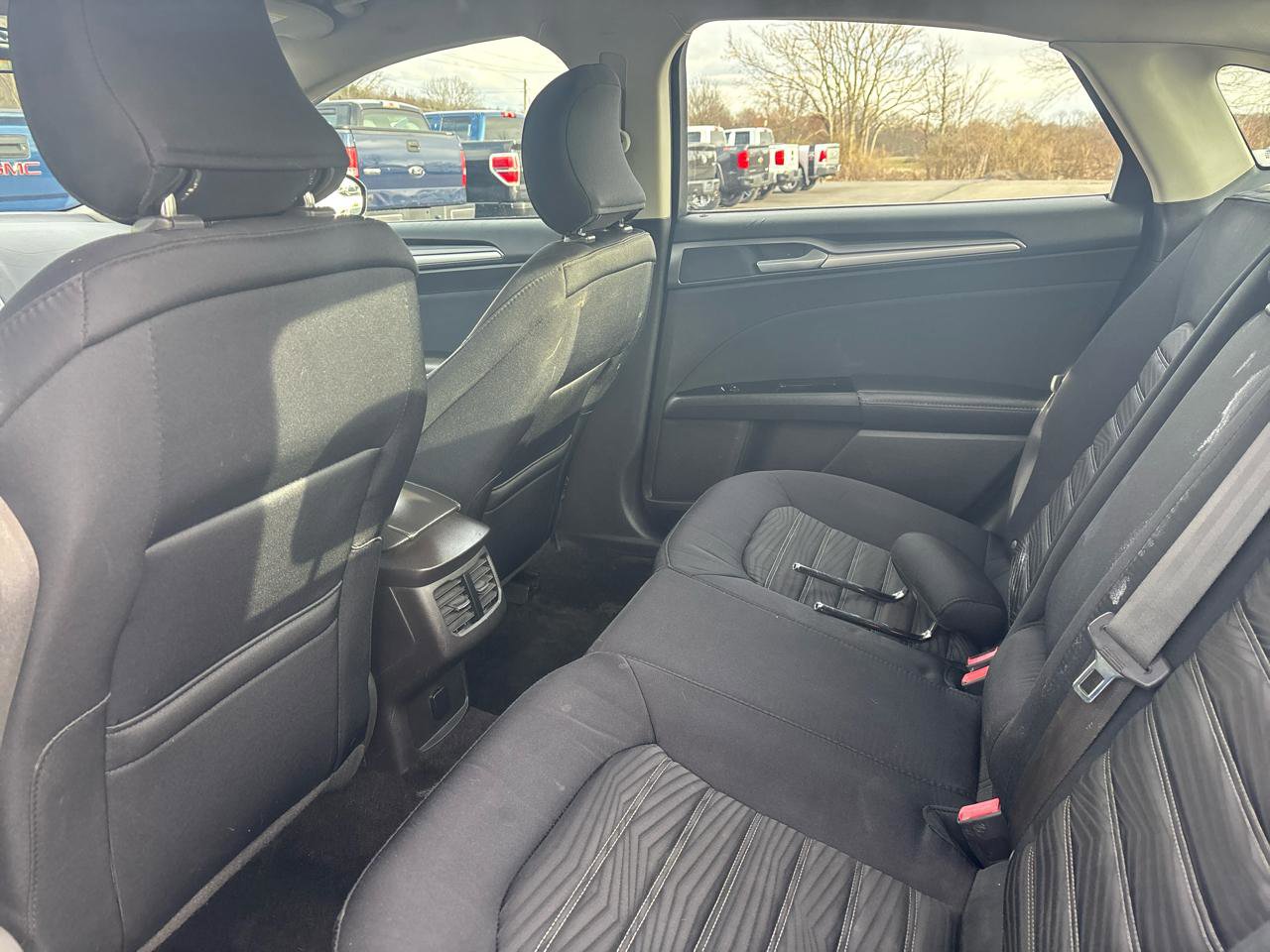 Used 2016 Ford Fusion SE image 21