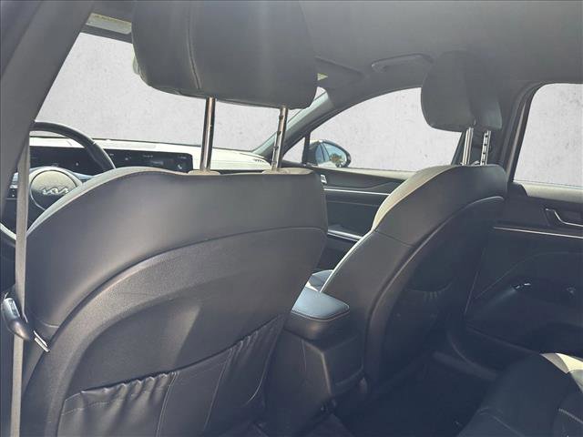 Used 2025 Kia K5 GT-Line FWD image 16