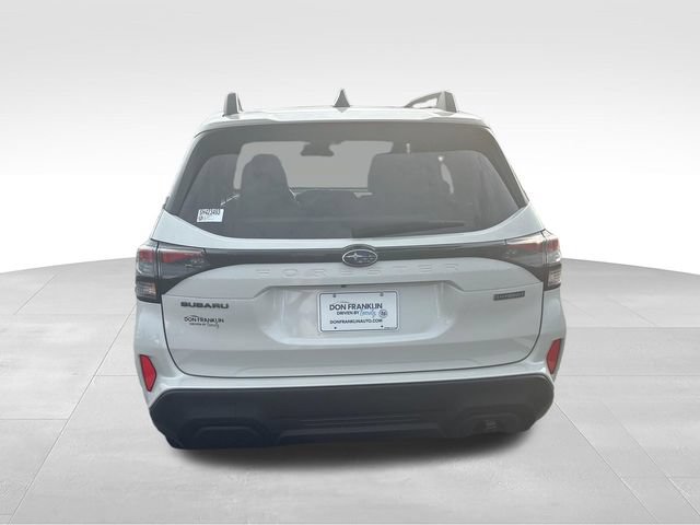 Used 2025 Subaru Forester Premium AWD/4WD image 4