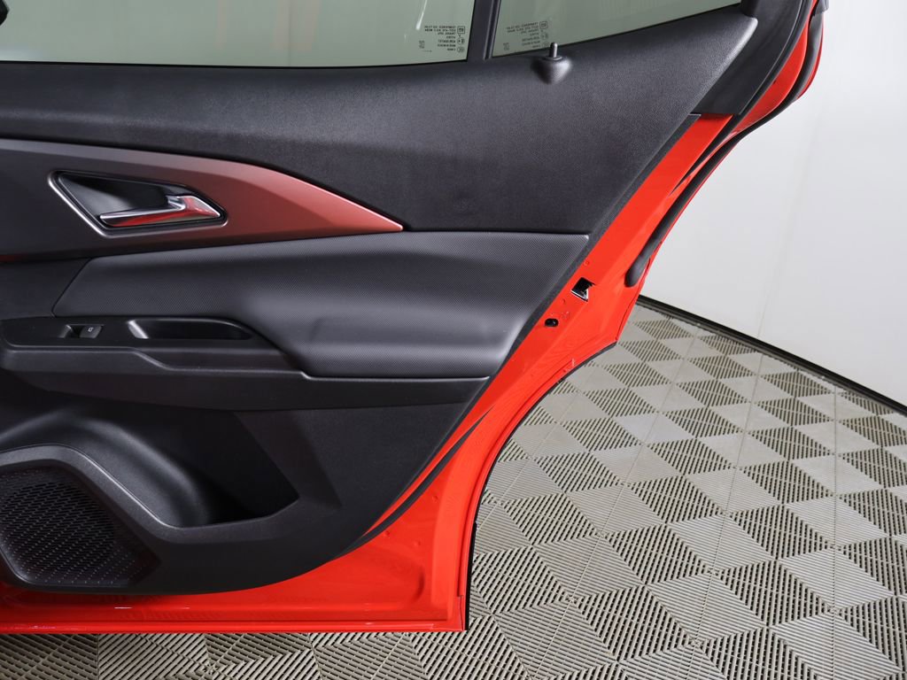 Used 2024 Chevrolet Equinox EV RS image 23