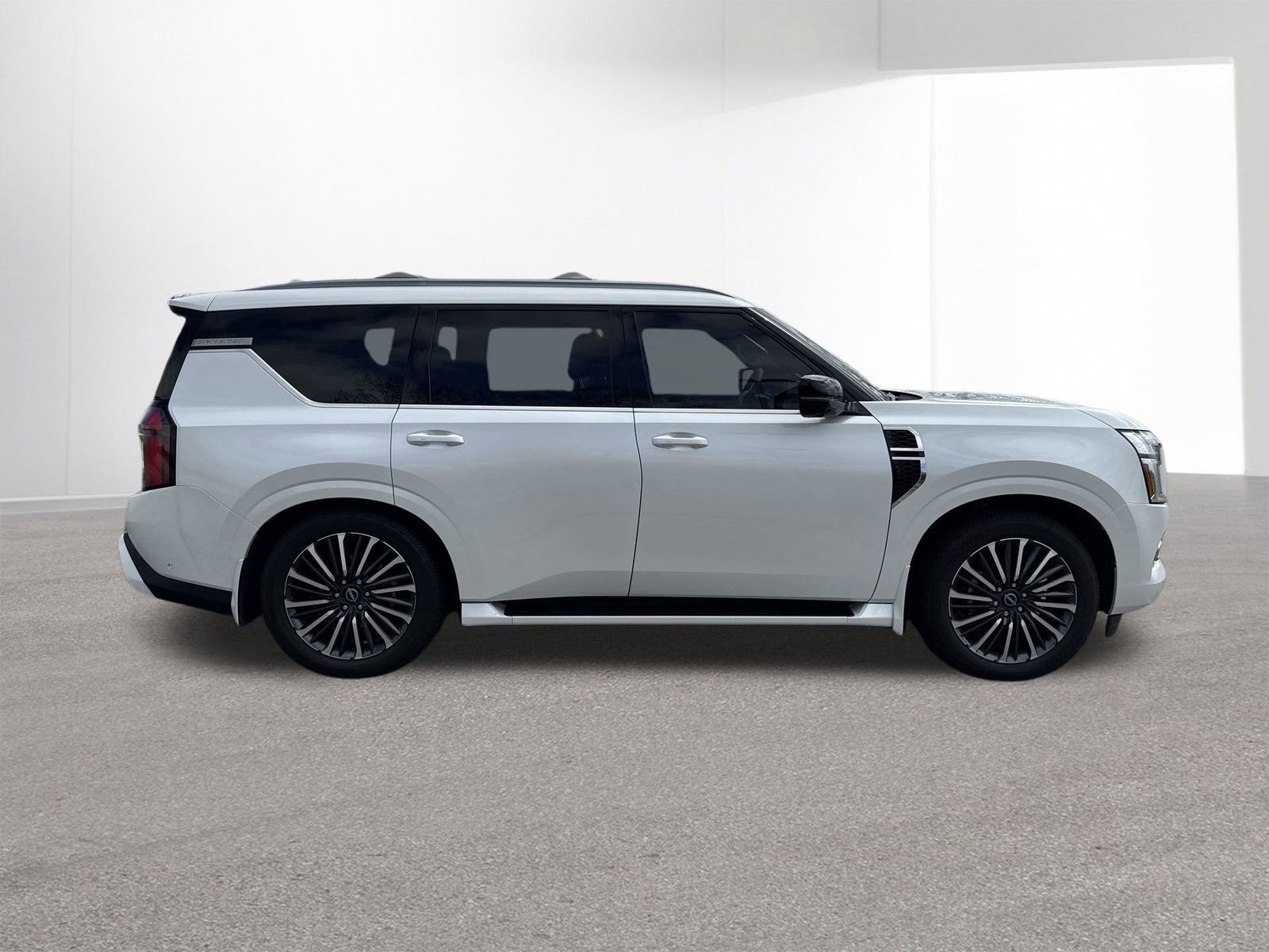 Used 2026 Nissan Armada Platinum Reserve AWD/4WD image 33