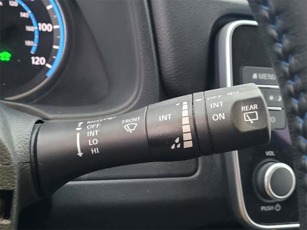 Used 2022 Nissan Leaf SV Plus image 17