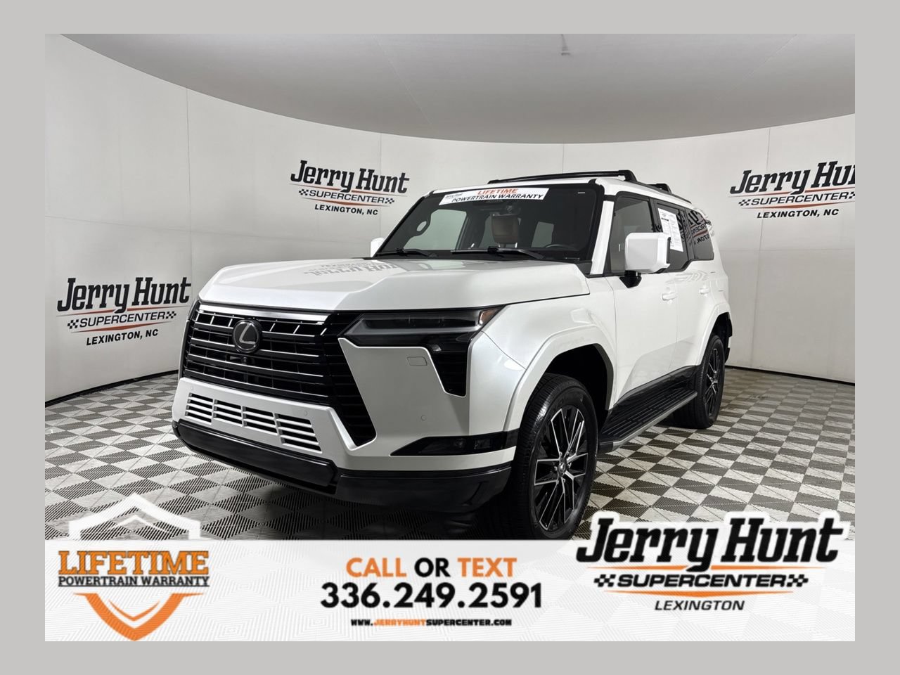 Used 2024 Lexus GX 550 w/ Cold Area Package AWD/4WD image 1
