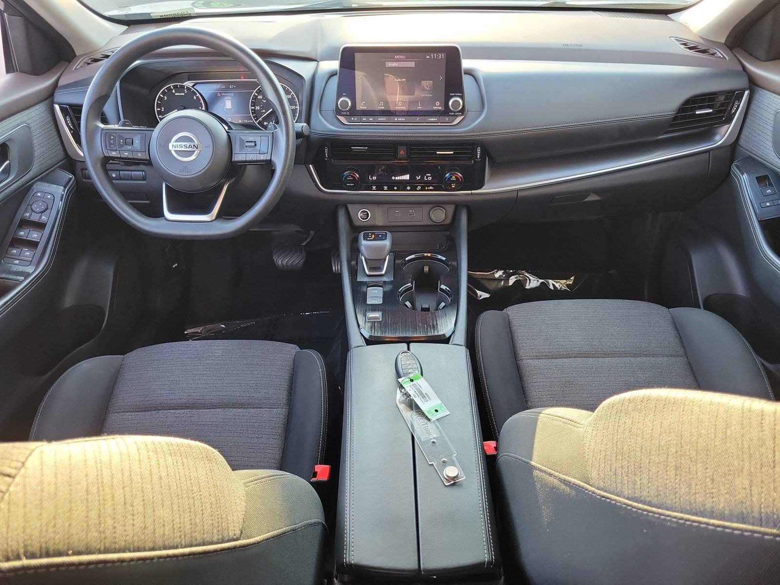 Used 2021 Nissan Rogue SV FWD image 28