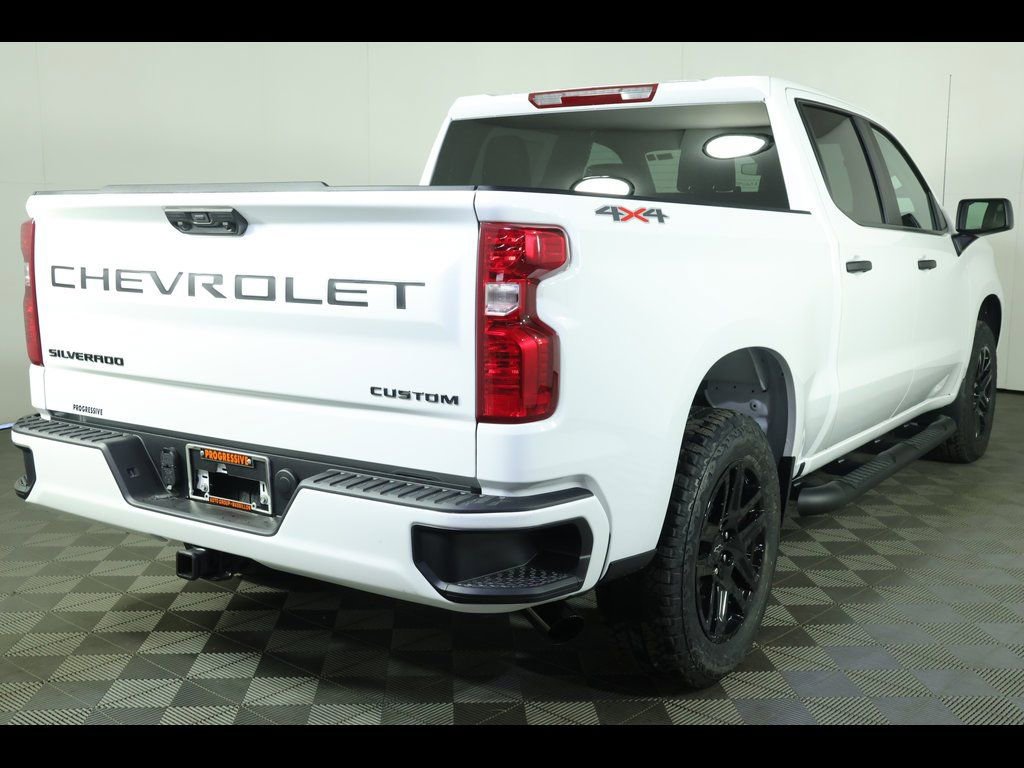 New 2026 Chevrolet Silverado 1500 Custom w/ Turbomax Blackout Package AWD/4WD image 24