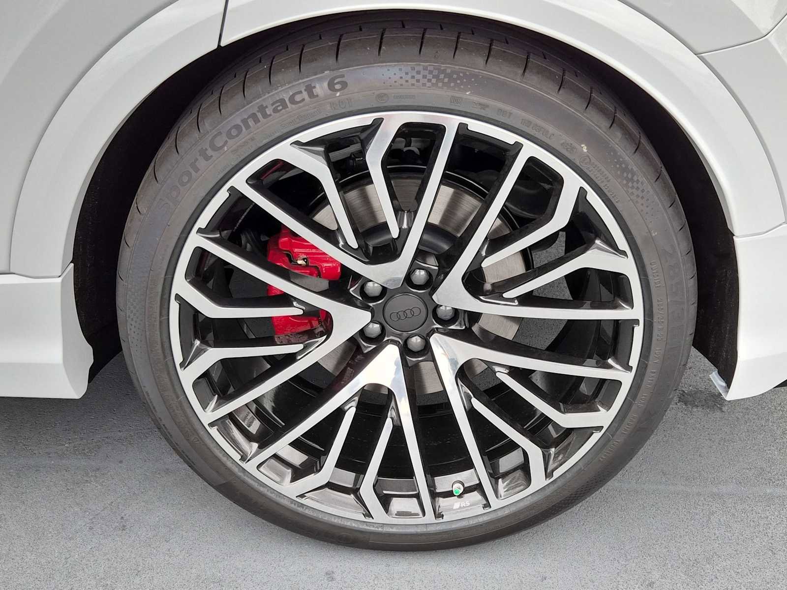 New 2026 Audi SQ8 Prestige AWD/4WD image 12
