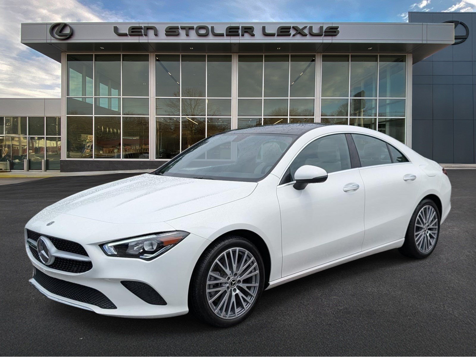 Used 2022 Mercedes-Benz CLA 250 image 7