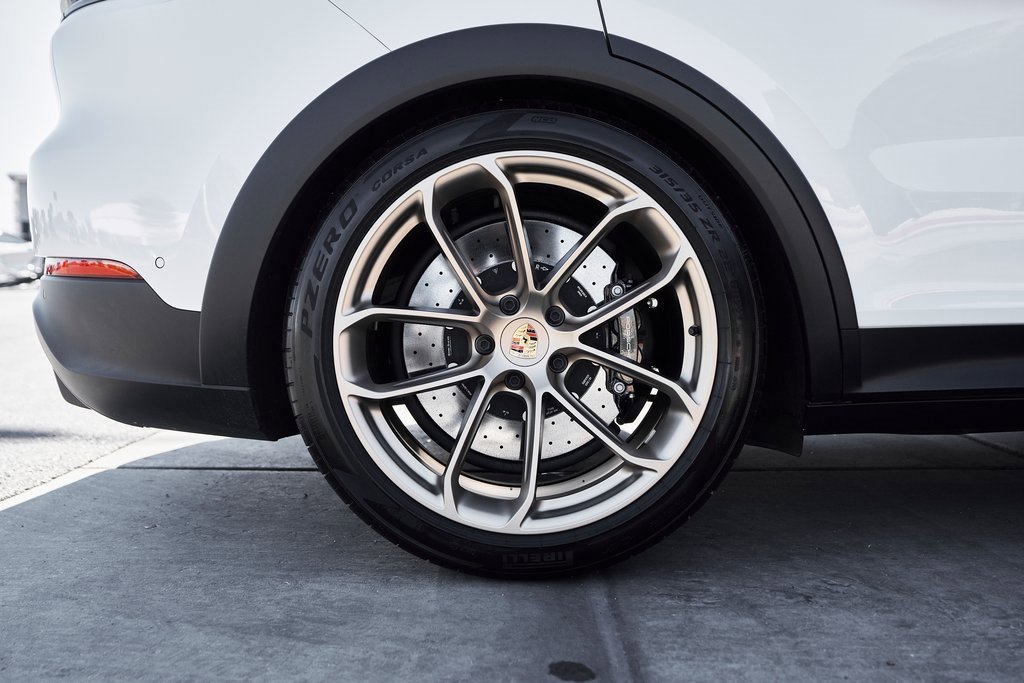 Used 2024 Porsche Cayenne Turbo GT image 22