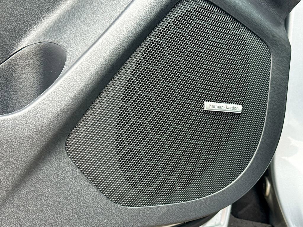 New 2026 Subaru Ascent Limited image 22