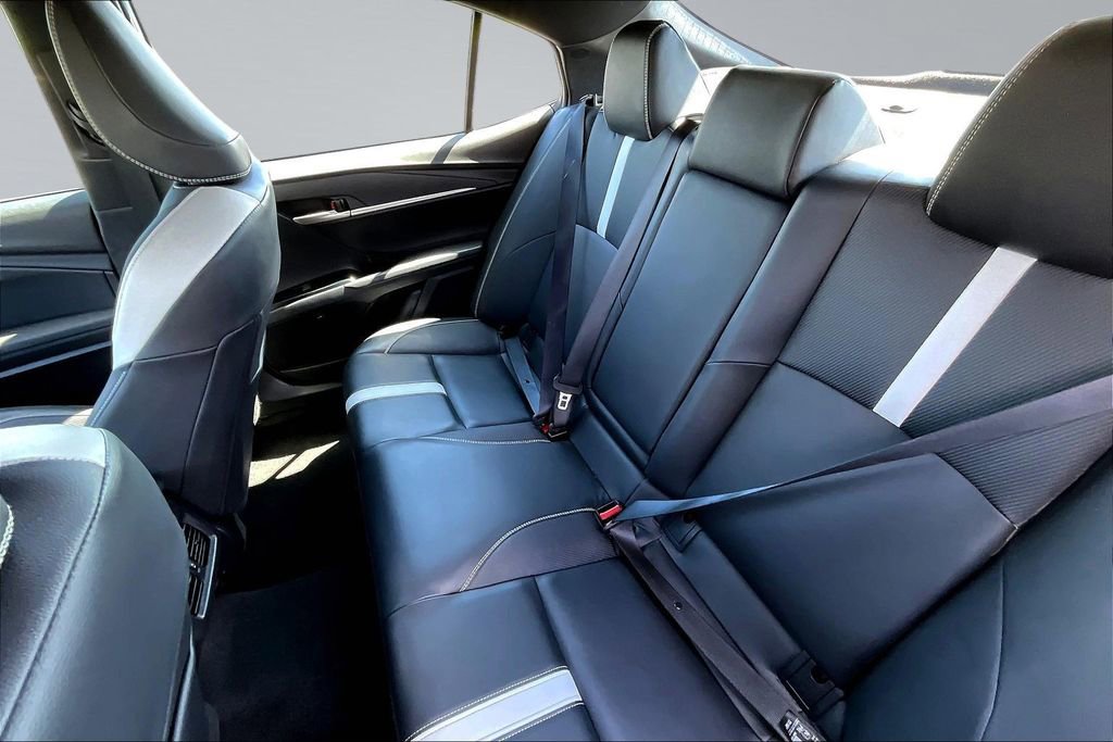 Used 2025 Toyota Camry SE image 26