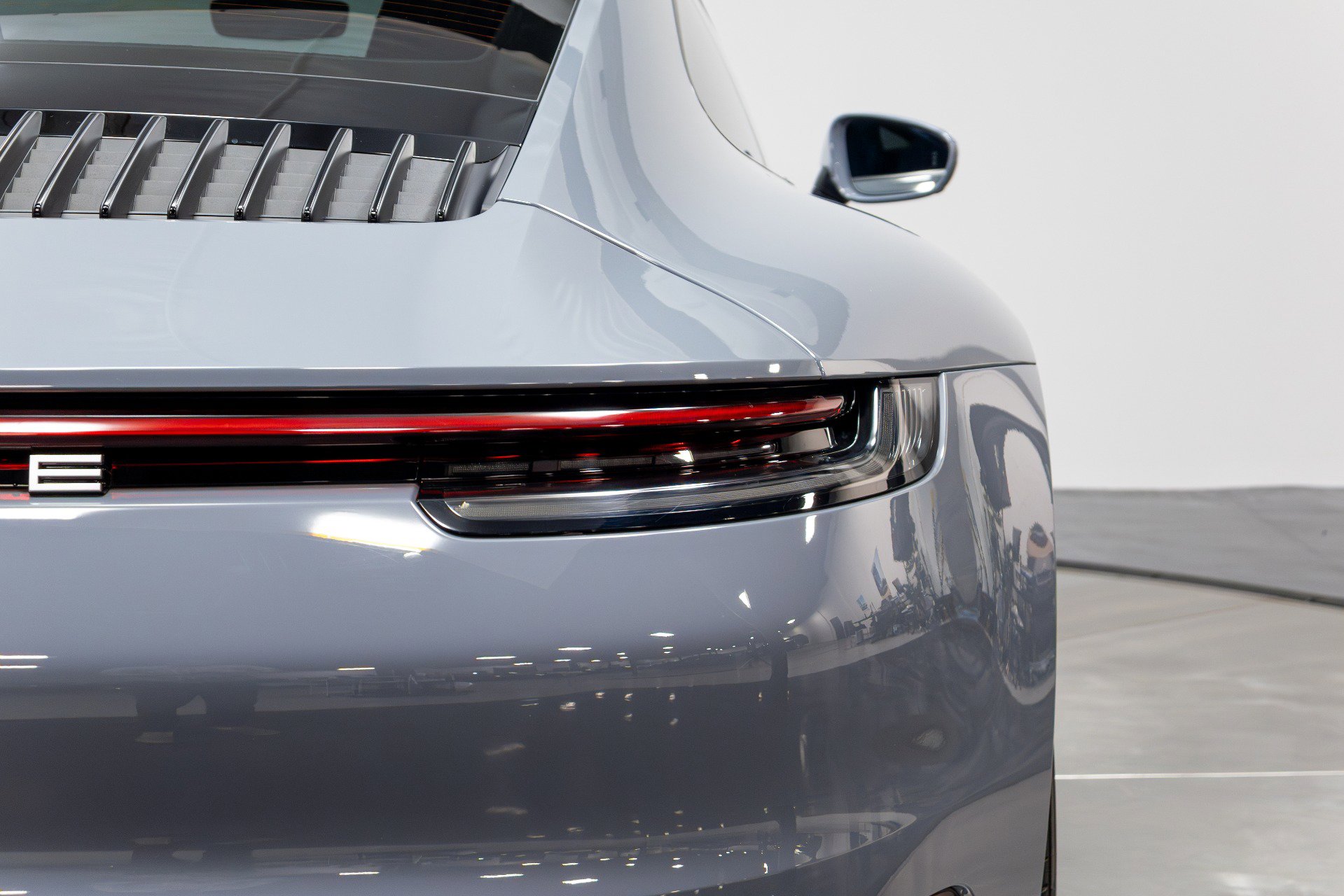 Used 2024 Porsche 911 Carrera image 58