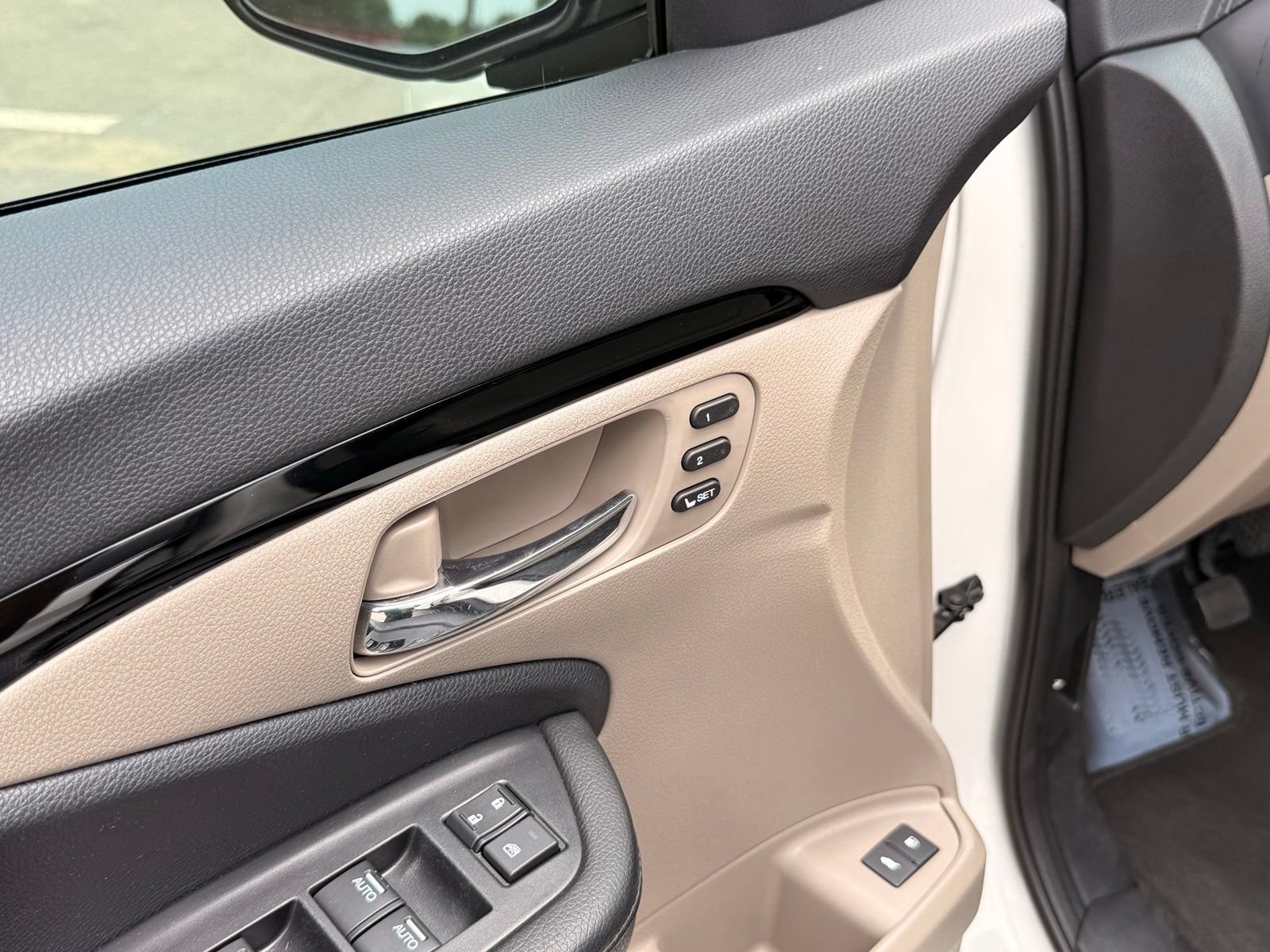 Used 2018 Honda Pilot Touring image 13