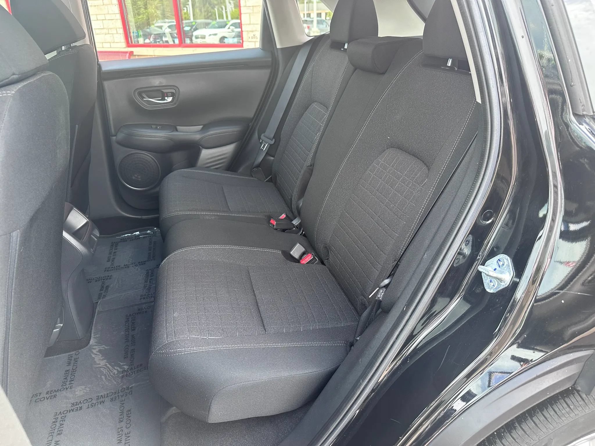 Used 2025 Honda HR-V LX image 11