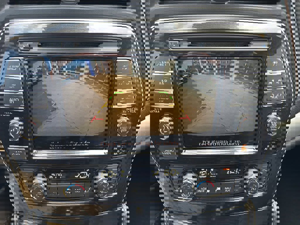 Used 2023 Nissan Maxima SV w/ Floor Mat Group image 9