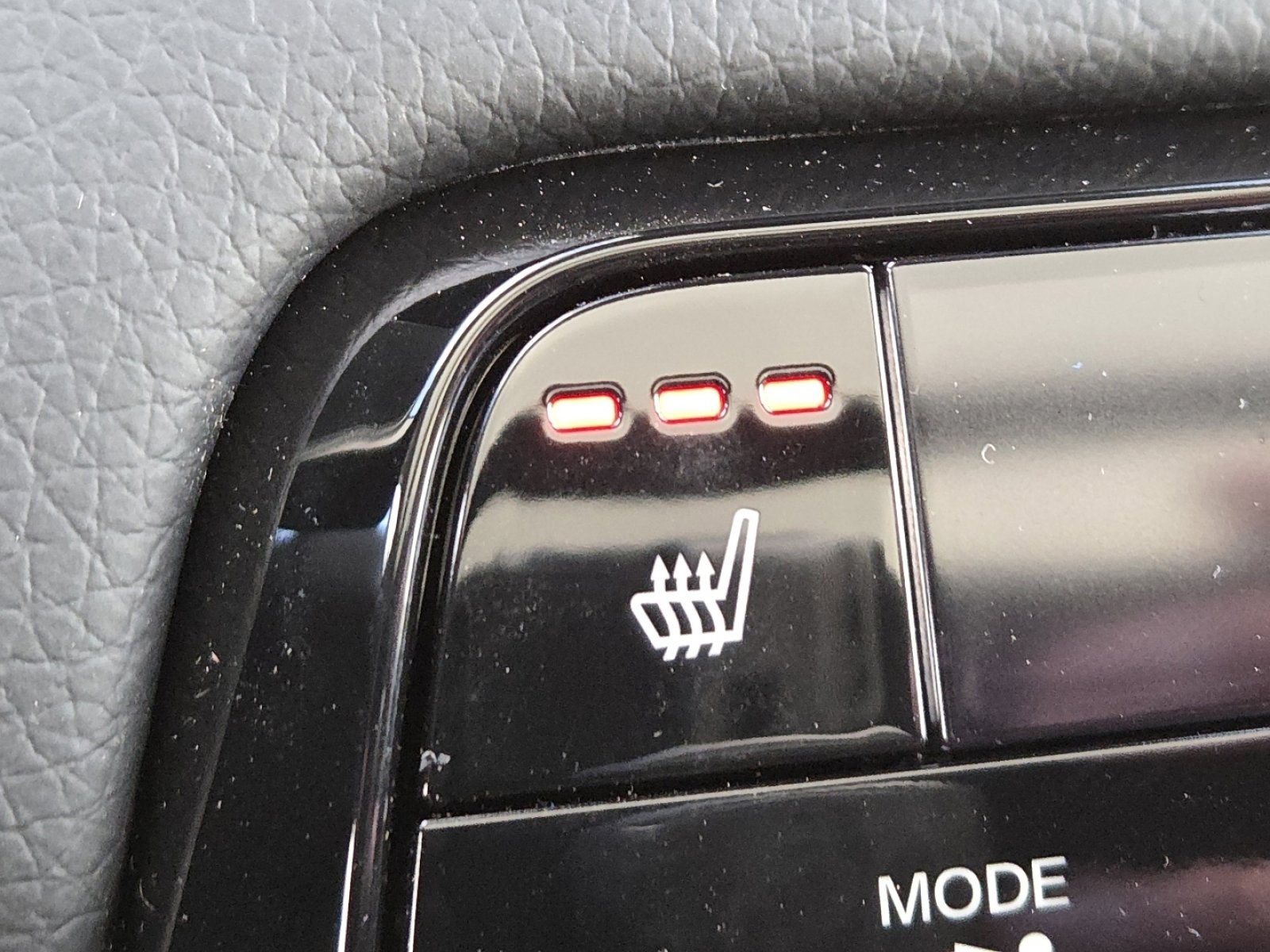 New 2026 Honda Pilot Touring image 6