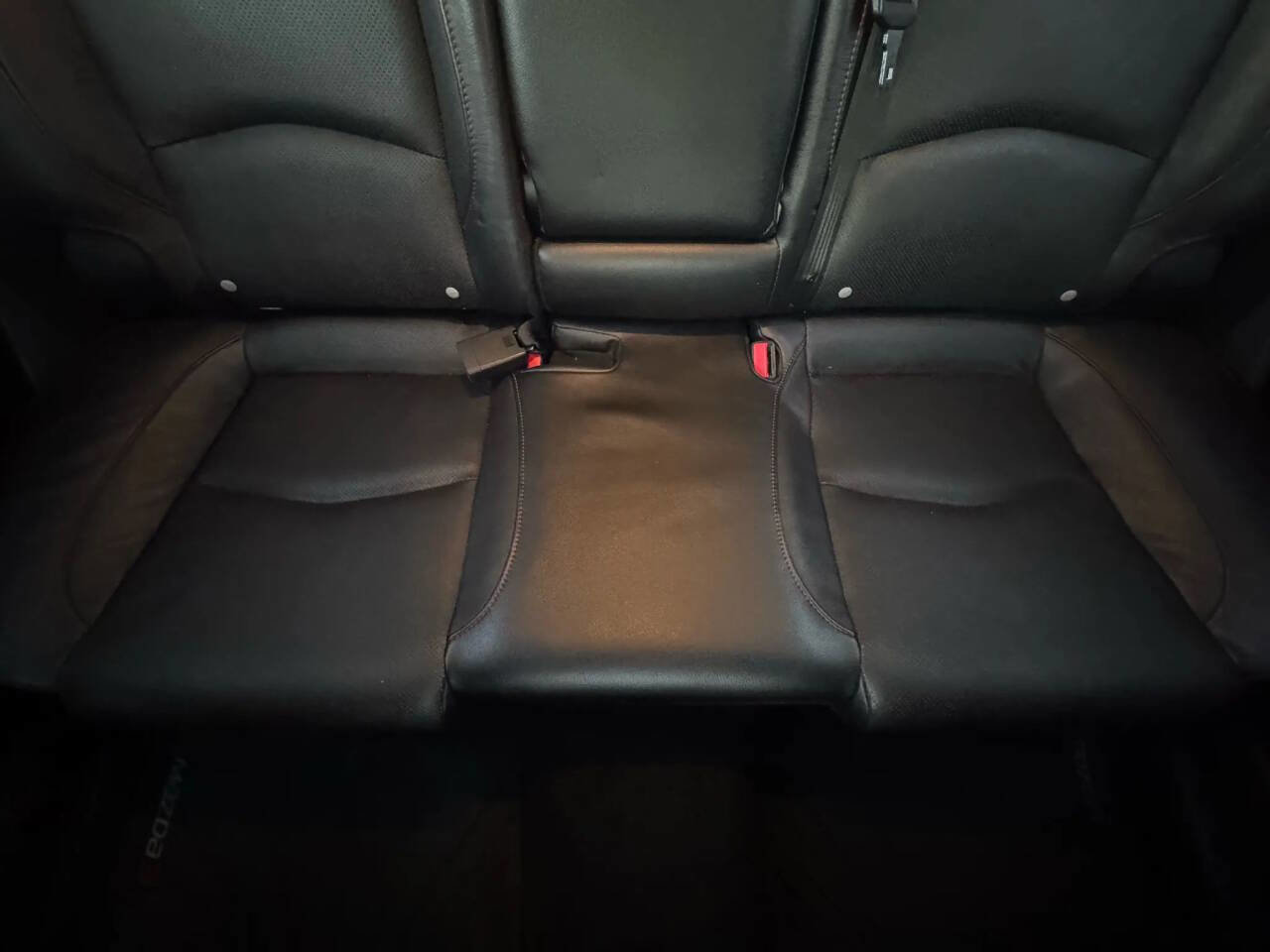 Used 2014 MAZDA MAZDA3 s Grand Touring image 37