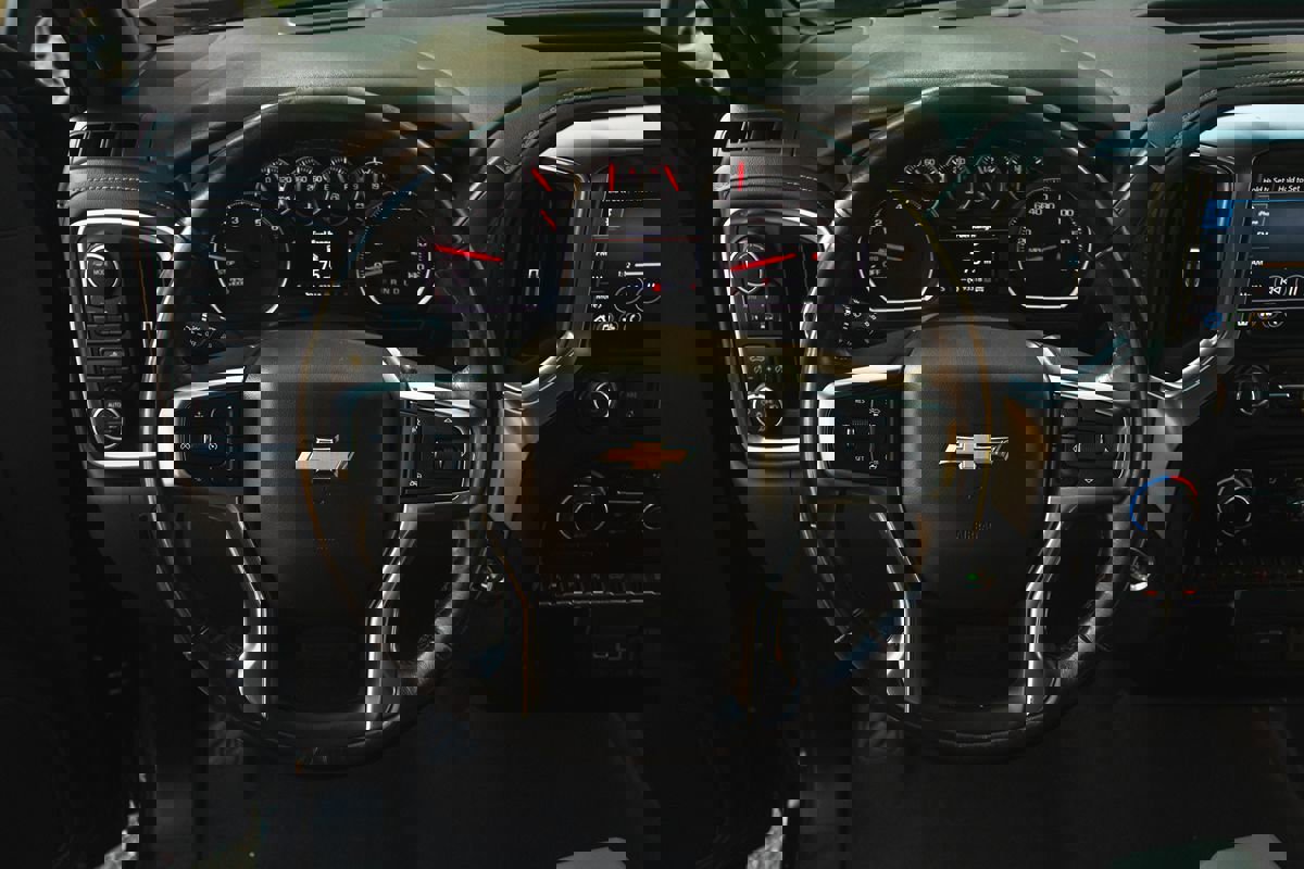 Used 2020 Chevrolet Silverado 1500 LT w/ All-Star Edition image 24