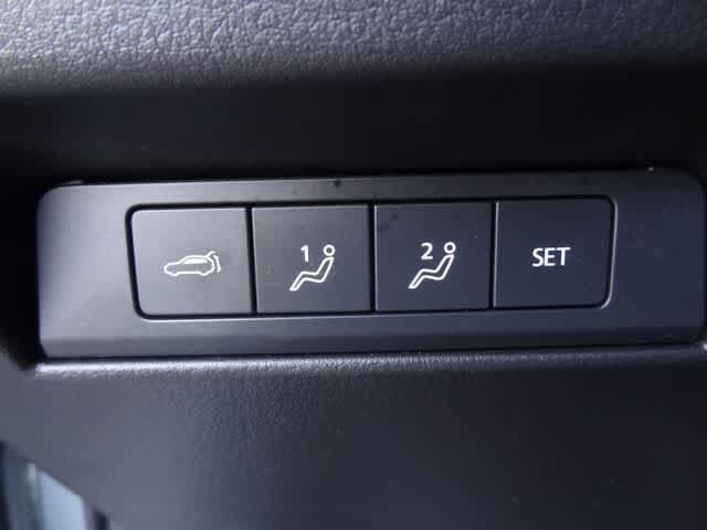 Used 2024 MAZDA CX-90 3.3 Turbo w/ Premium Package image 23