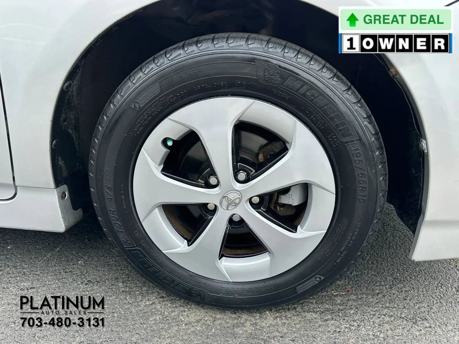 Used 2012 Toyota Prius Two FWD image 19