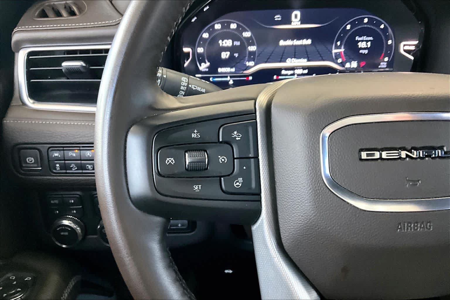 Used 2023 GMC Yukon Denali w/ Max Trailering Package AWD/4WD image 24