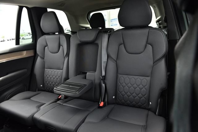 Used 2025 Volvo XC90 B6 Plus AWD/4WD image 22
