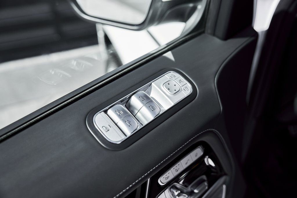 Used 2026 Mercedes-Benz G 63 AMG 4MATIC image 35