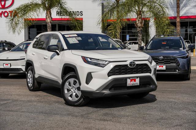 Certified 2025 Toyota RAV4 LE FWD image 1
