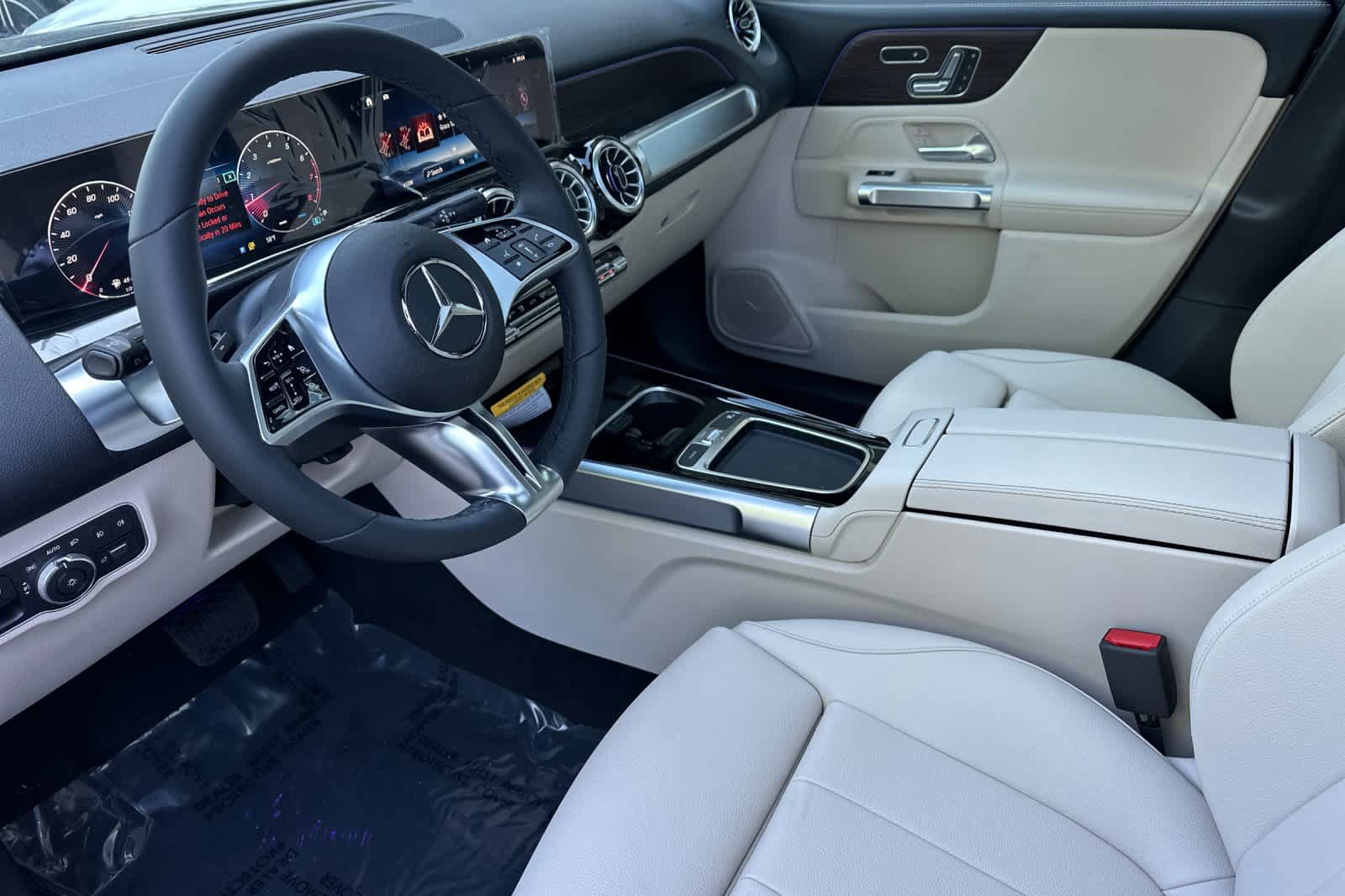 Certified 2026 Mercedes-Benz GLB 250 image 9
