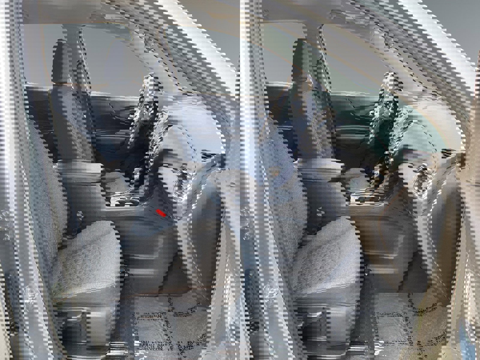 Used 2023 Chevrolet Equinox LT image 15