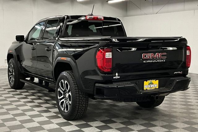 Used 2023 GMC Canyon AT4 w/ AT4 Premium Package image 3