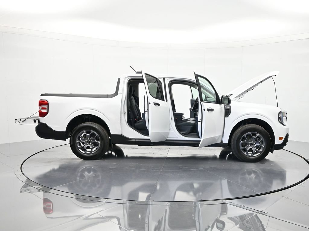Used 2025 Ford Maverick XLT w/ 4K Tow Package AWD/4WD image 46