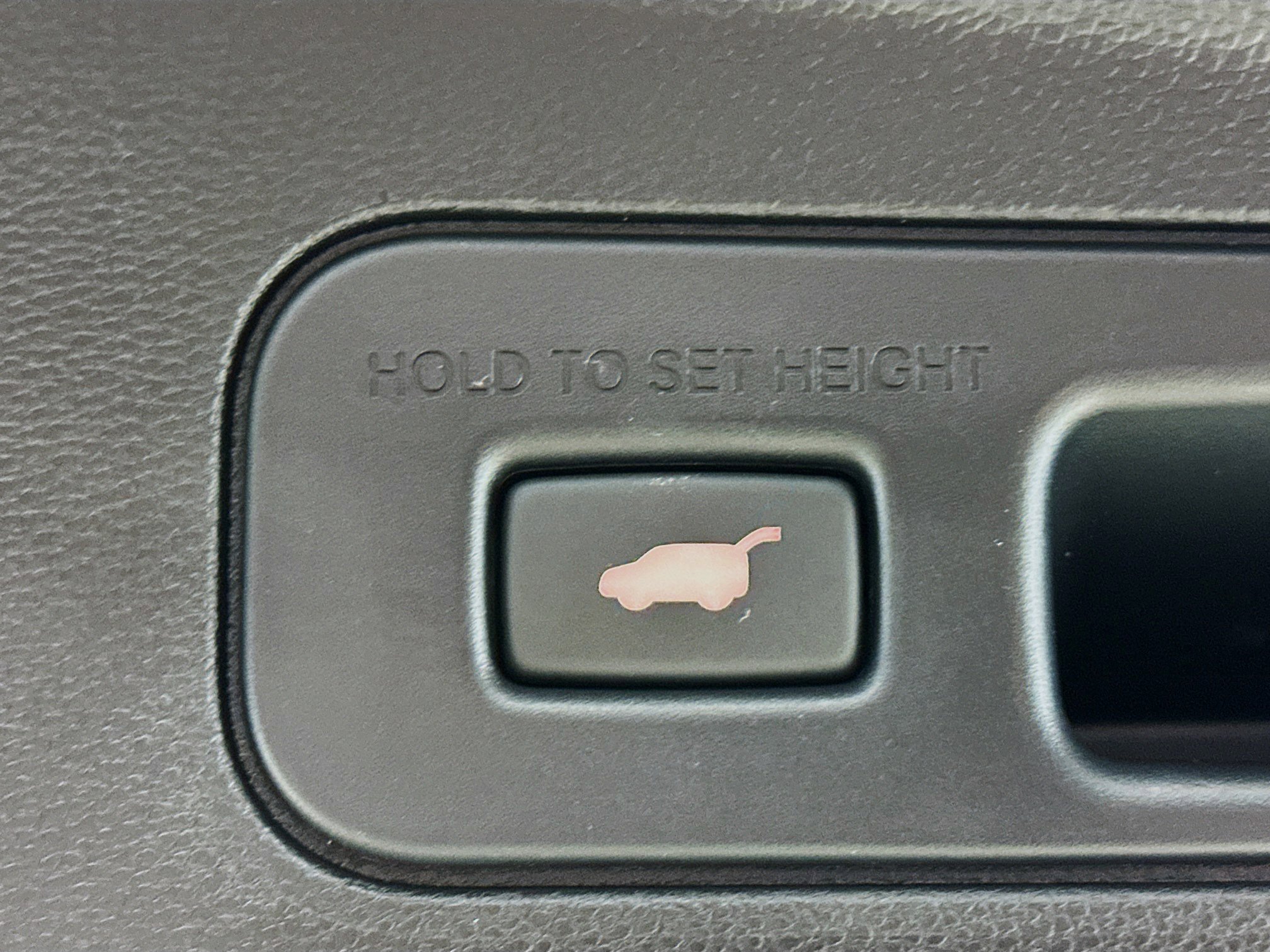 Used 2025 Acura MDX SH-AWD w/ Technology Package image 32