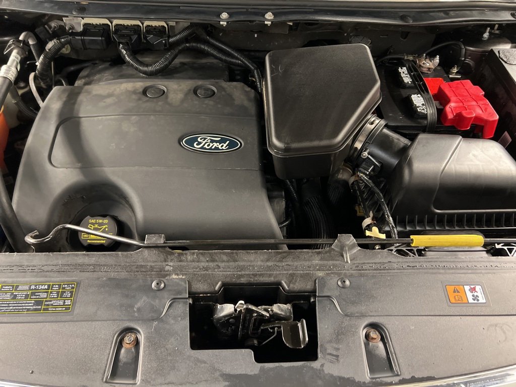 Used 2013 Ford Edge SEL image 32