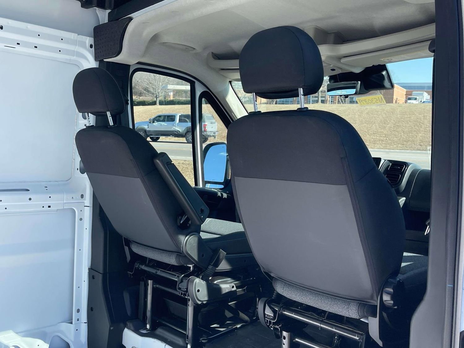 New 2025 RAM ProMaster 3500 w/ Safety Group FWD image 18