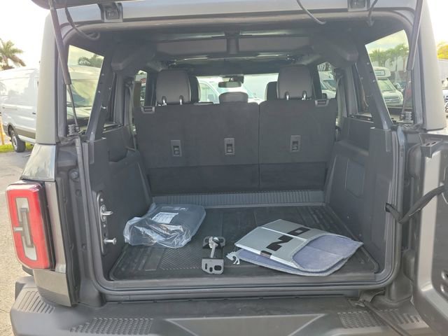 Certified 2023 Ford Bronco Everglades image 6