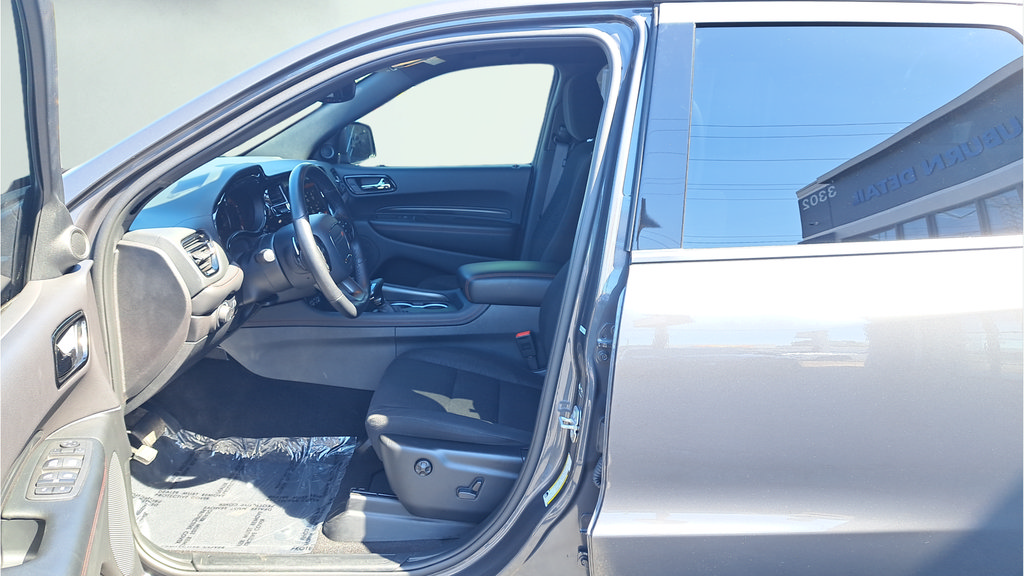 Used 2025 Dodge Durango GT w/ Blacktop Package AWD/4WD image 10