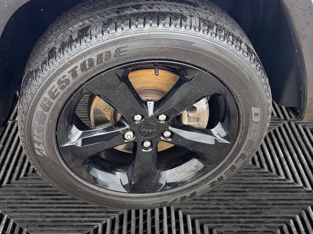 Certified 2023 Jeep Grand Cherokee L Laredo image 10