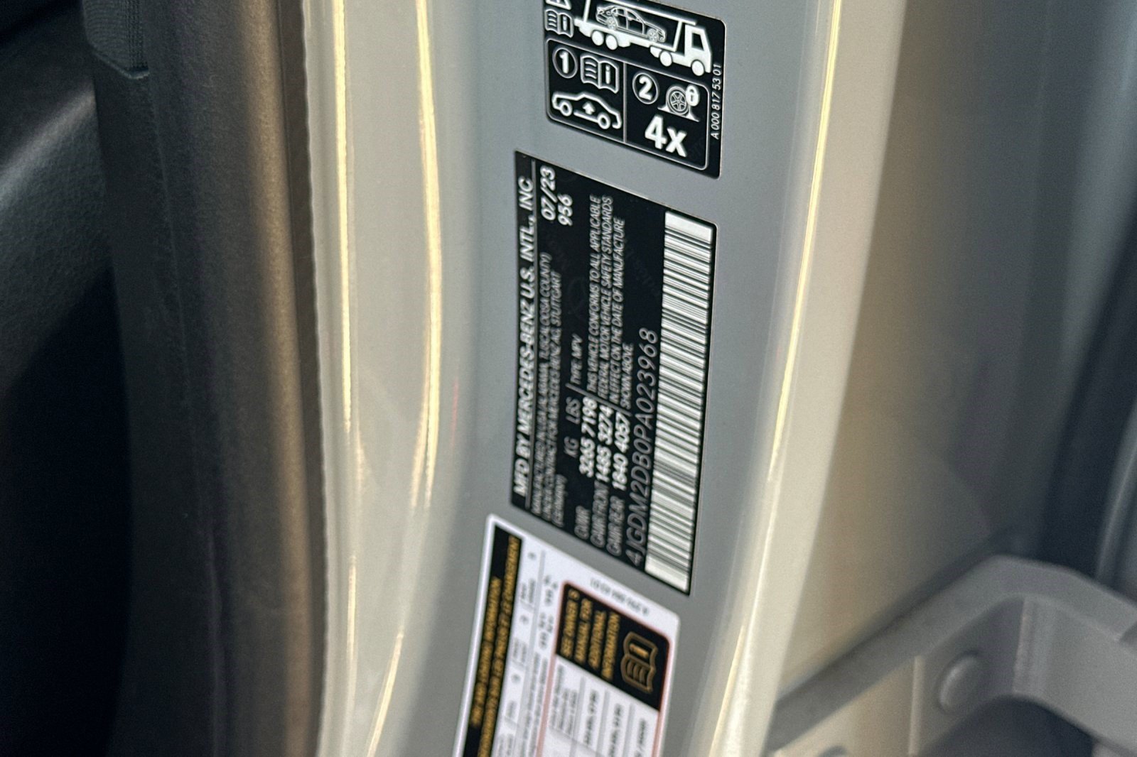Certified 2023 Mercedes-Benz EQS 450+ SUV image 38